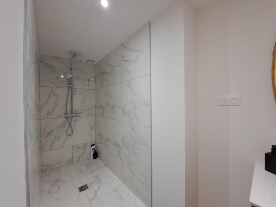 Mascate - Appartement Climatise En Hypercentre رانس المظهر الخارجي الصورة